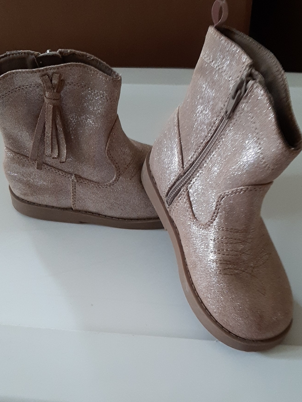 Old Navy Glitter Tassel Ankle Boots in Metallic Rose Gold Size 10